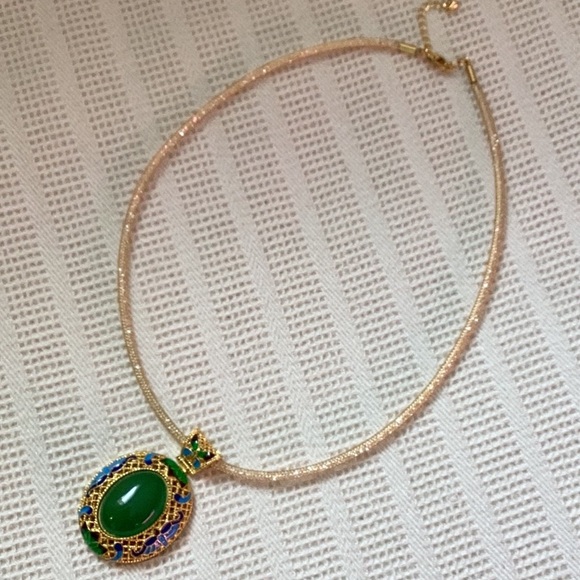 SJ Pearl Pendant - Picture 2 of 8